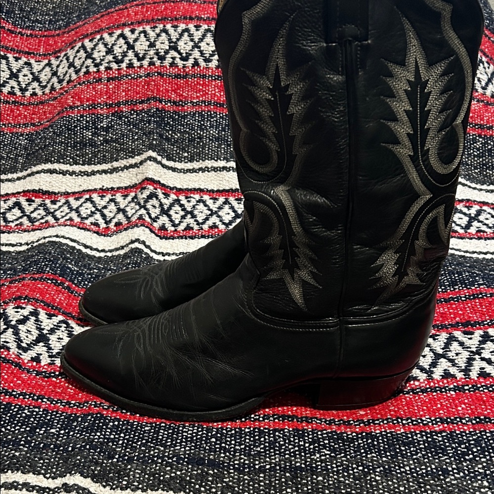 Tony Lama Black Western boots (11.5 WIDE) - Picture 3 of 8
